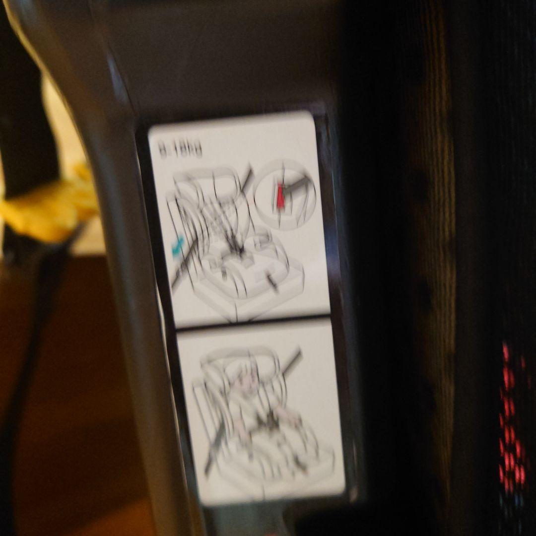 RECARO チャイルドシート レッド ブラック