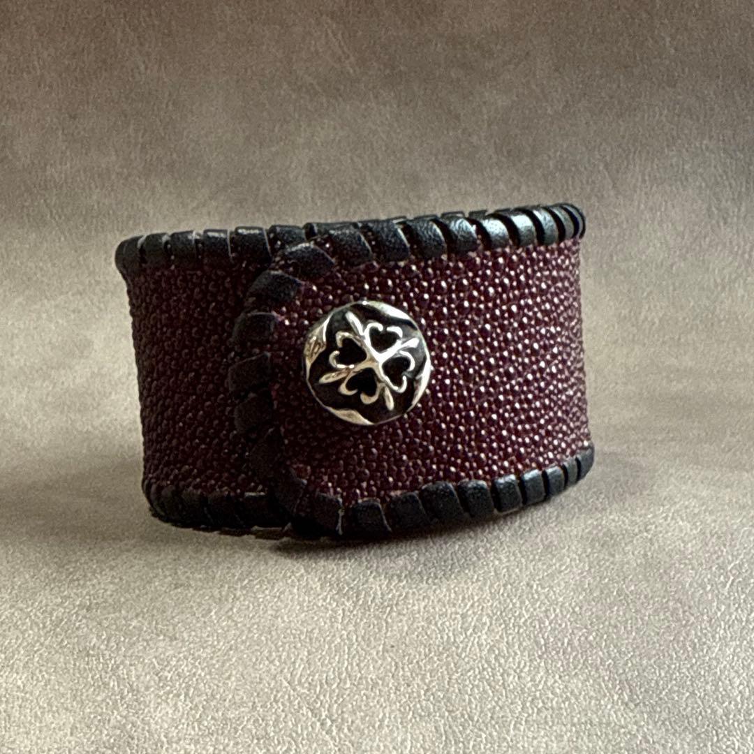 A&G エーアンドジー レザーブレスレット シルバー クロスモチーフ