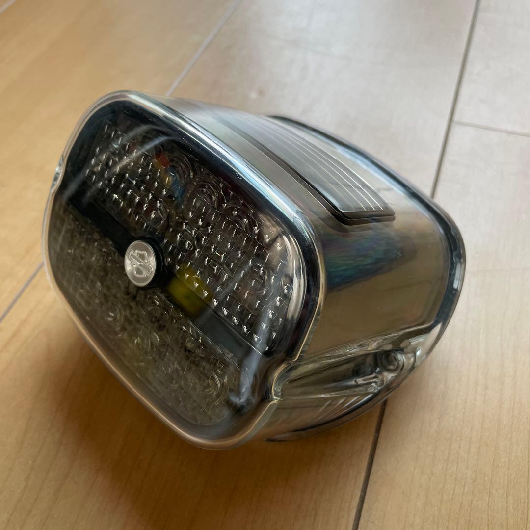 ハーレー純正　ダイナ　ソフテイル　ツーリング　スポーツスターLEDテールライト