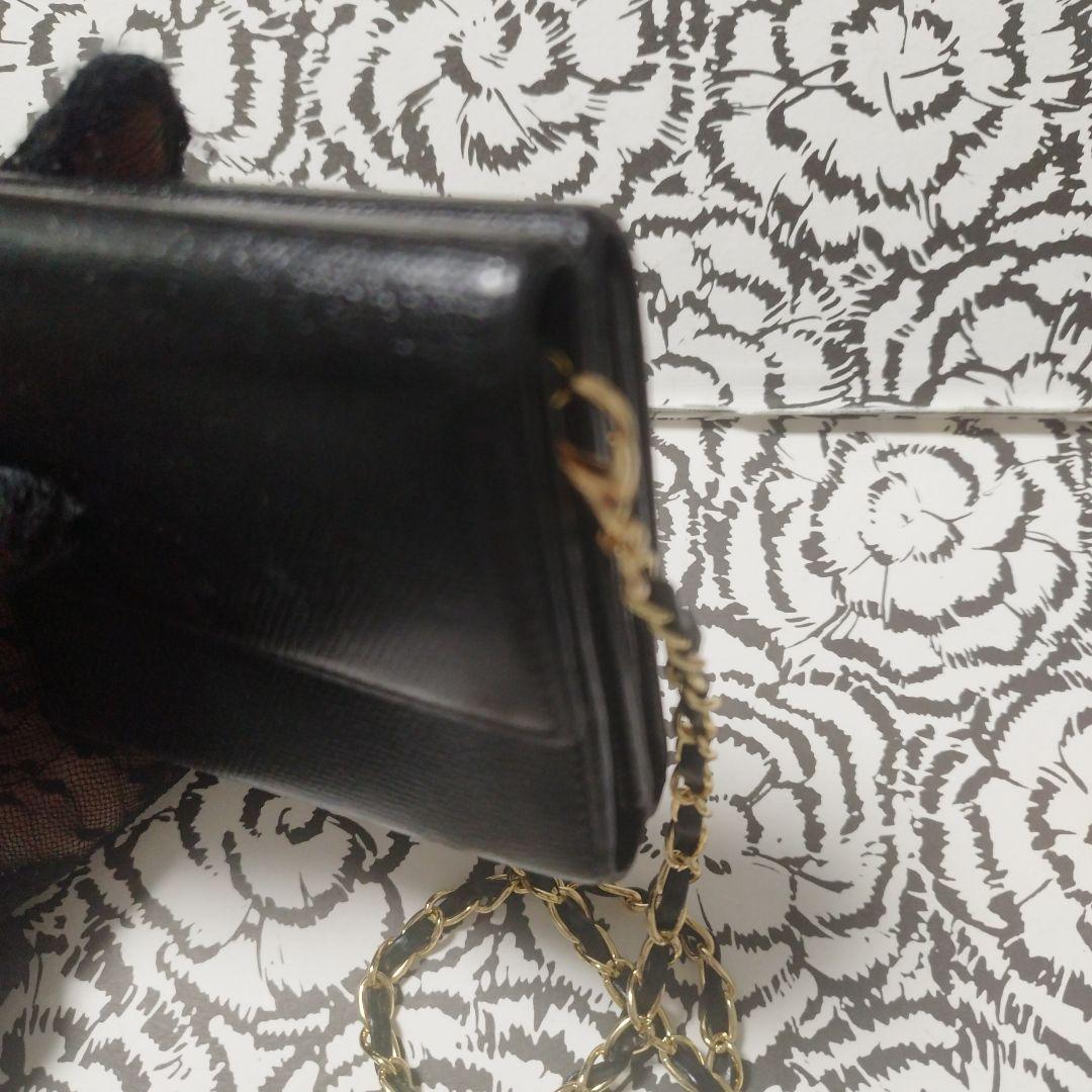 シャネルココボタン　折り財布