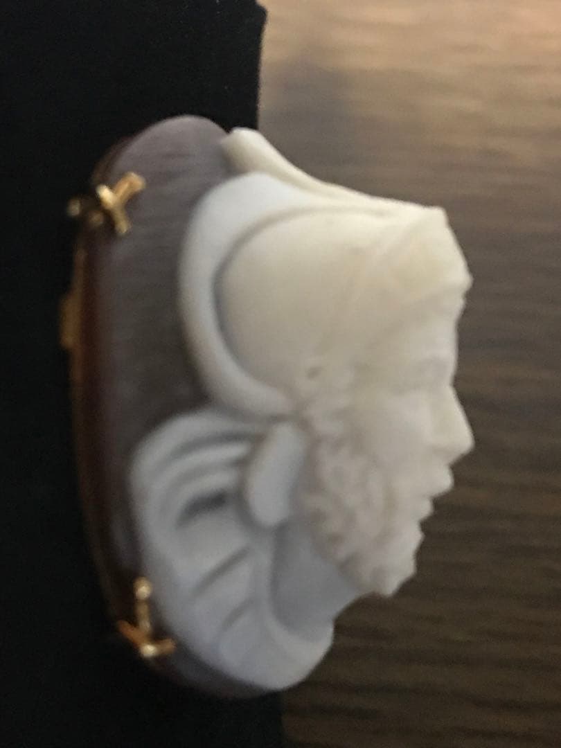 カメオピンブローチ