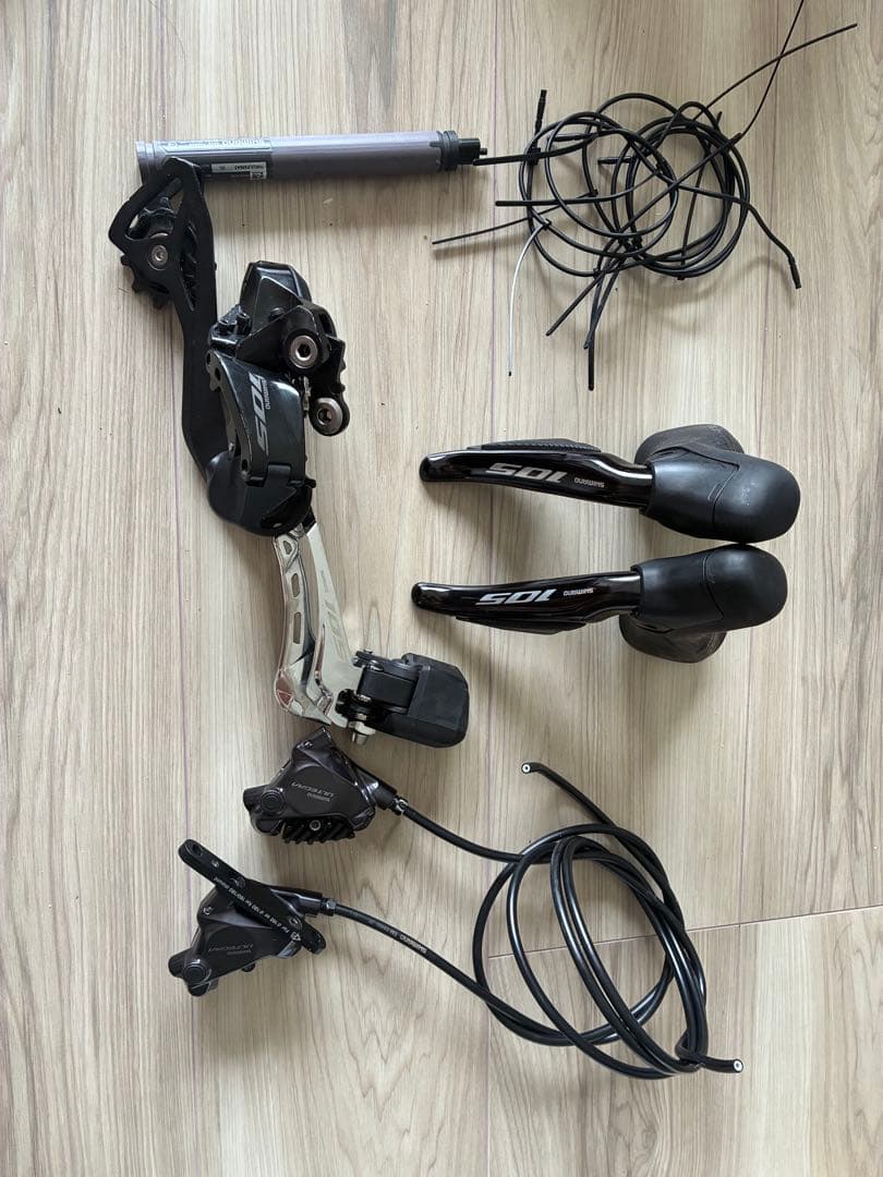 SHIMANO 105 Di2 電動コンポセット 電池付 UT油圧ブレーキ