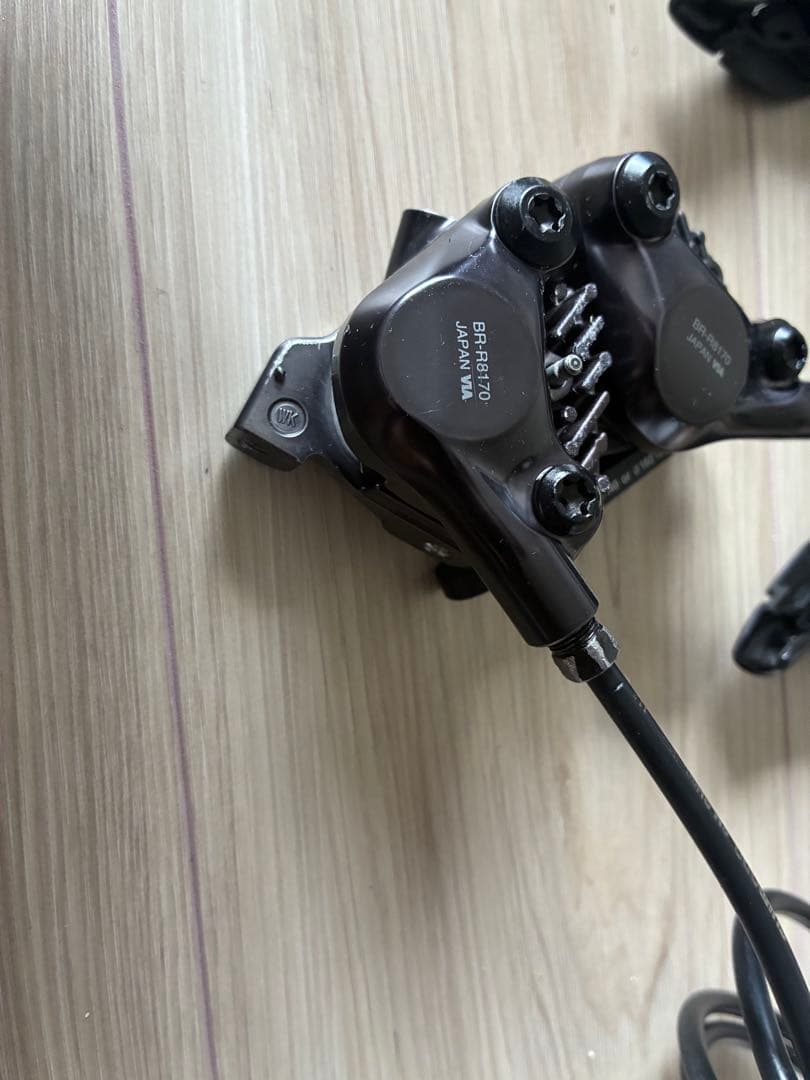 SHIMANO 105 Di2 電動コンポセット 電池付 UT油圧ブレーキ