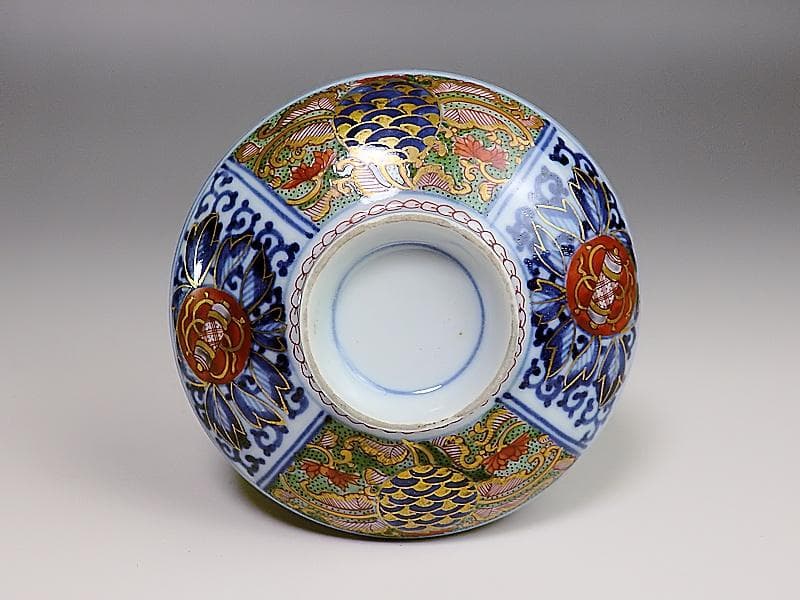 大聖寺伊万里 　染錦　牡丹に唐草吉祥紋図　蓋茶碗 　５客 　214AS- GGo