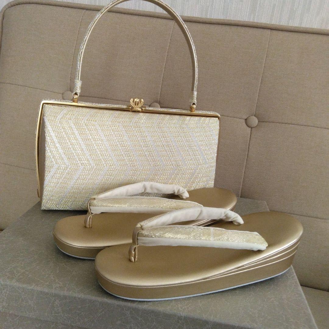 ハンドバッグとゴールド草履セットMサイズ