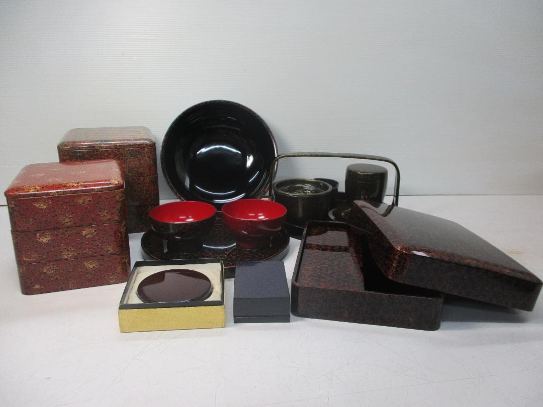 津軽塗 漆器まとめて 唐塗/七々子塗 重箱/硯箱/丸盆/菓子器/夫婦碗他