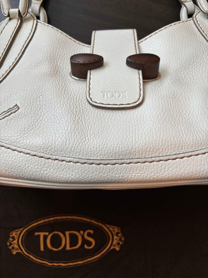 値下げ)TOD'S レザーショルダーバッグ白