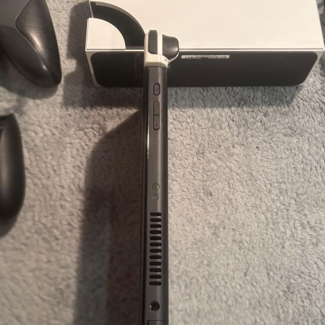 美品 Nintendo Switch ホワイト 動作確認済み