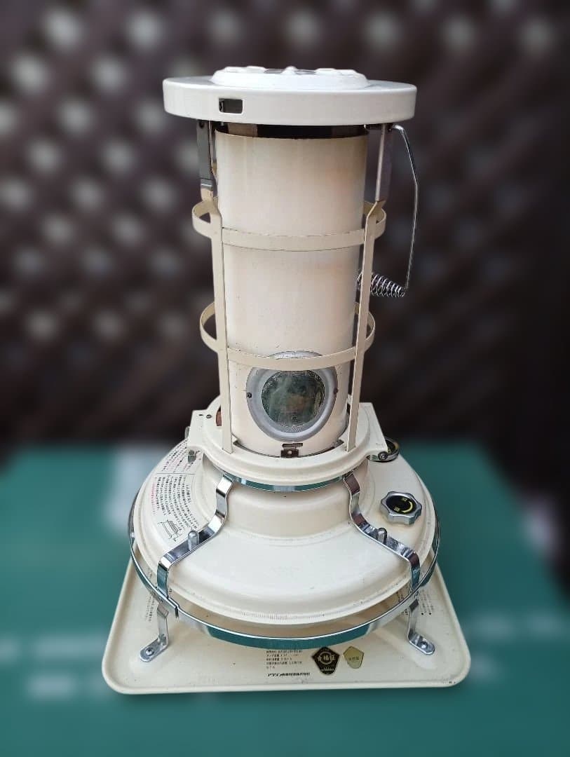 アラジンストーブ メンテナンス済み。取説付き。クリーム