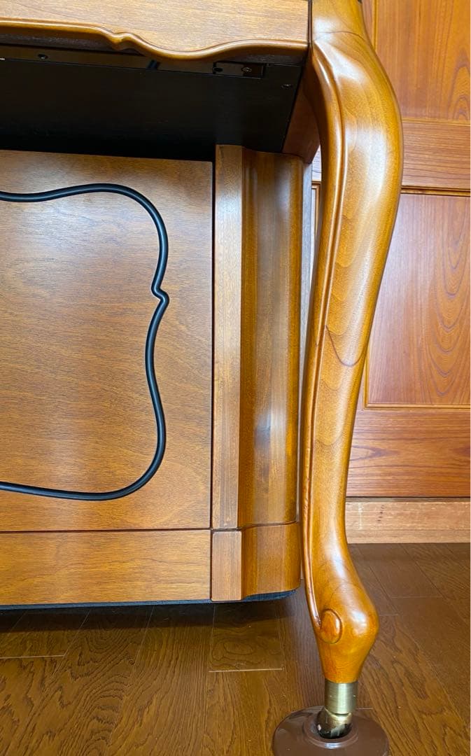 KAWAI アップライト ピアノ C-880FRGバーチ塗装仕上げ