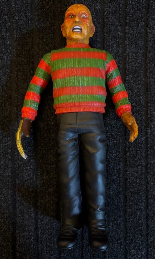 エルム街の悪夢 フレディ クルーガー　フィギュア　貴重　ソフビ