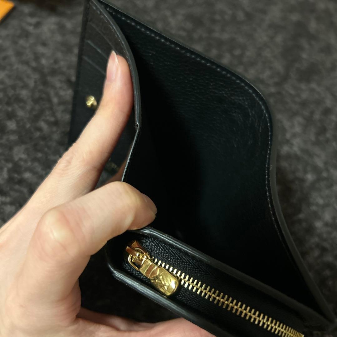 えびフィレオ食べたい　LOUIS VUITTON ルイヴィトン　財布