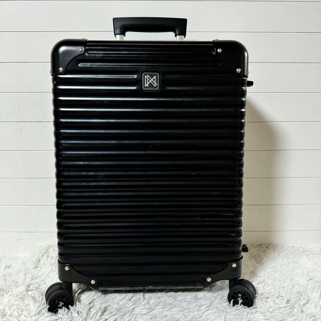 LANZZO ランツォ　1PIU1UGUALE 3　ウノピュウ　アルミキャリー