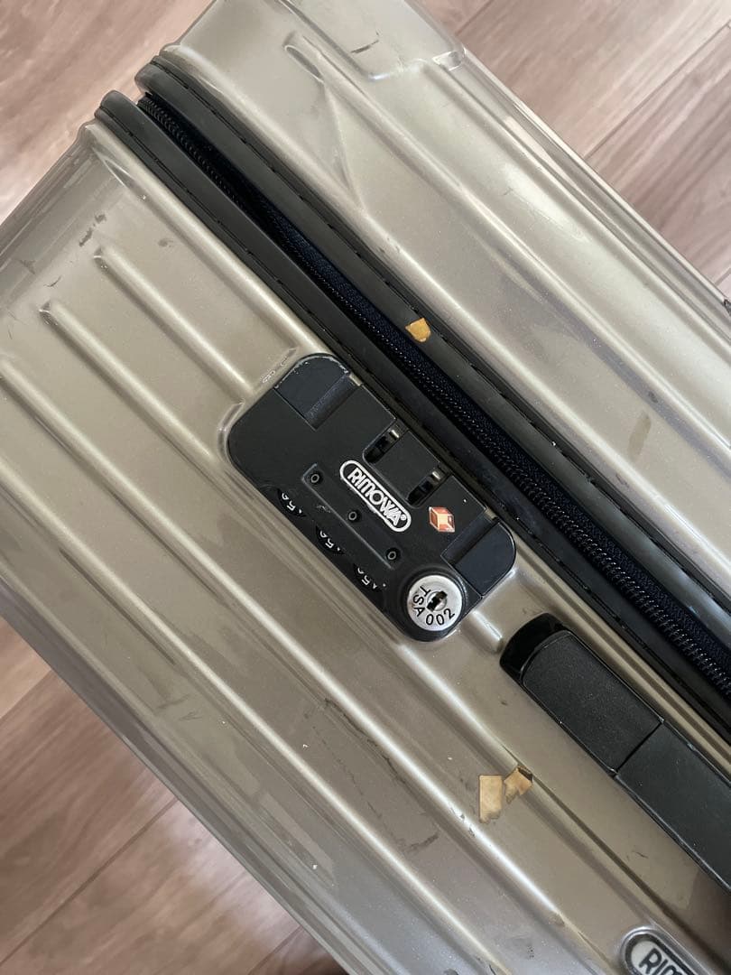 リモワ60L サルサ プロセッコ 64x44x27cm