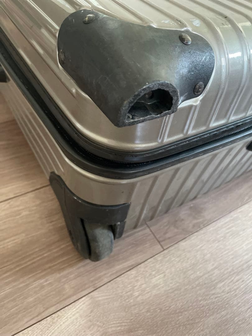 リモワ60L サルサ プロセッコ 64x44x27cm