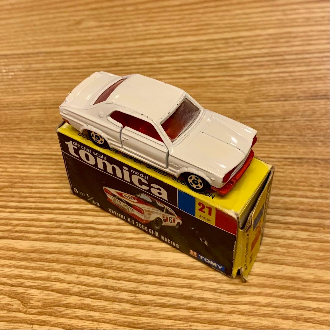 トミカ スカイライン H-T 2000 GT-R レーシング
