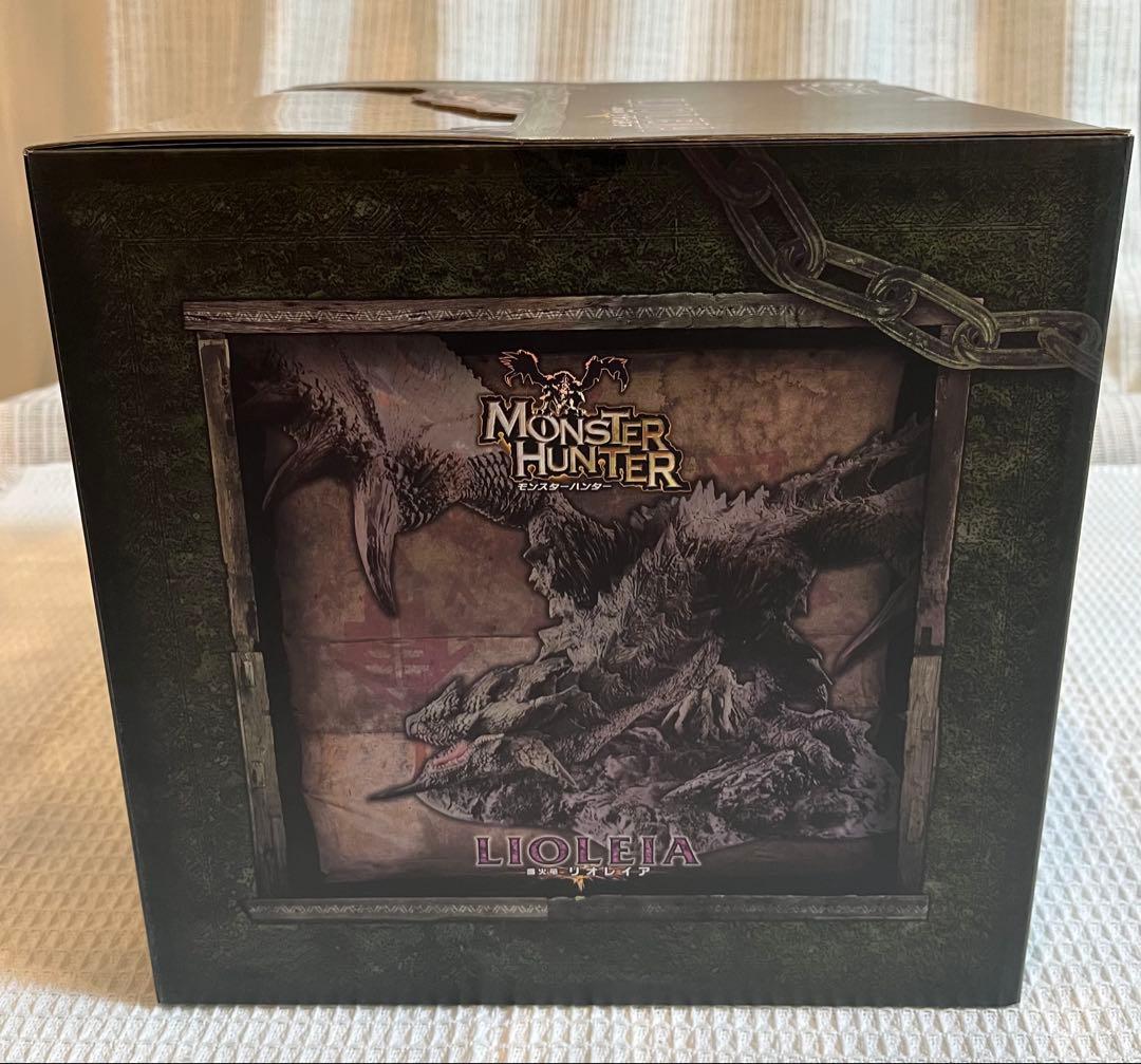 MH 金火竜 リオレイア希少種　CFB クリエイターズモデル　モンスターハンター