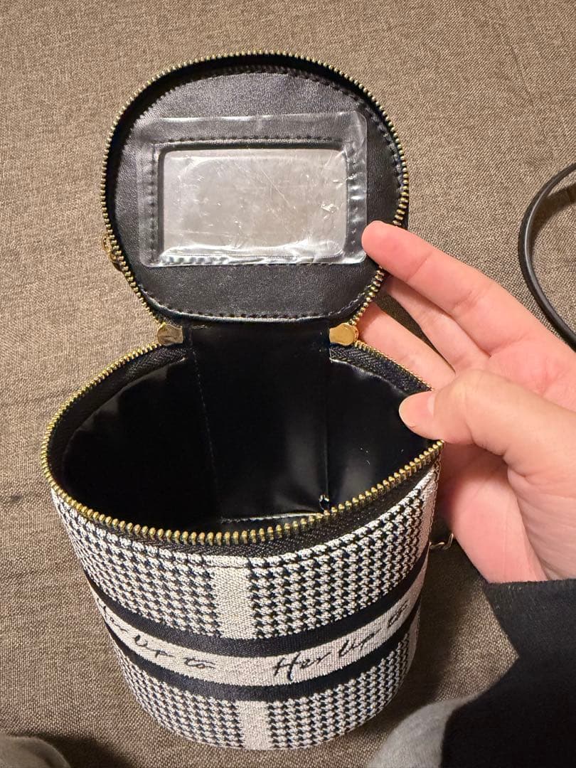 【即日発送】Herlipto Jacquard mini Vanity Bag