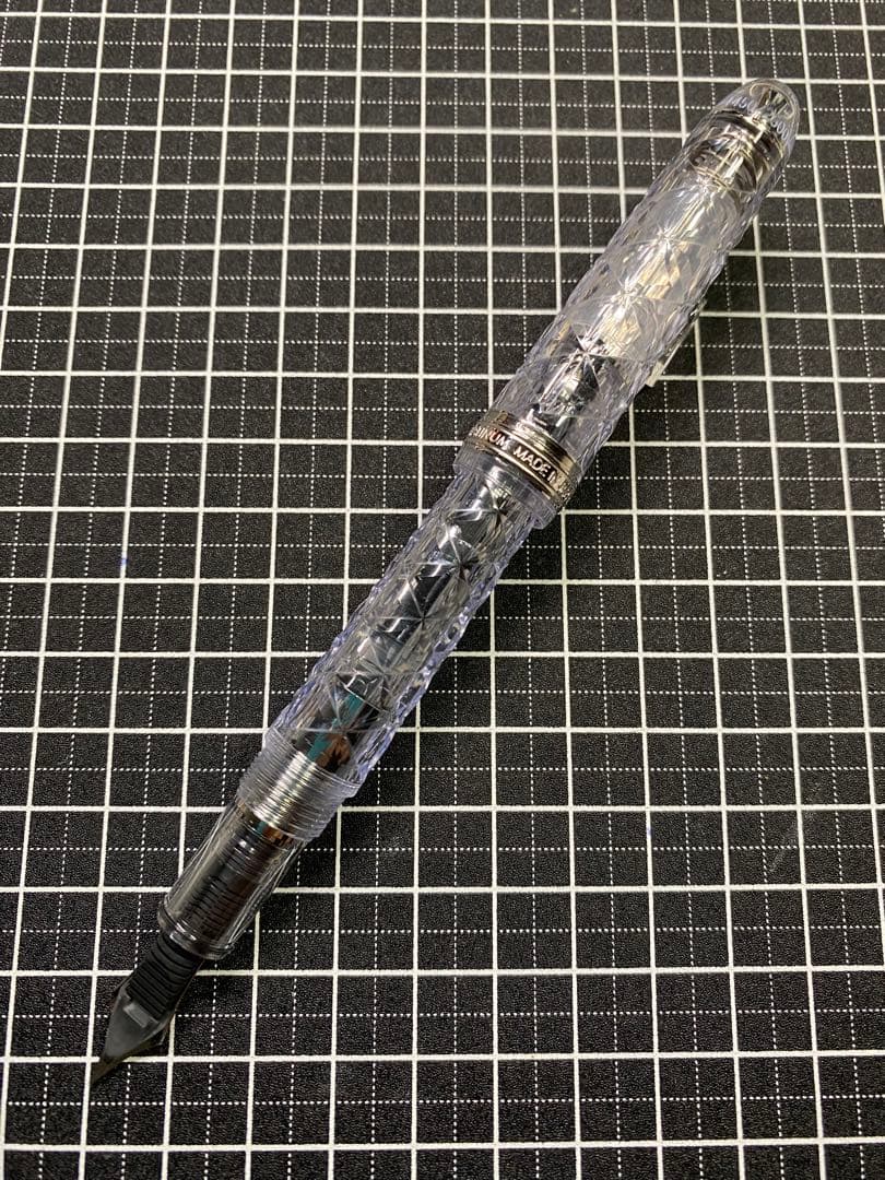 Platinum CENTURY #3776 六花　万年筆　字幅F