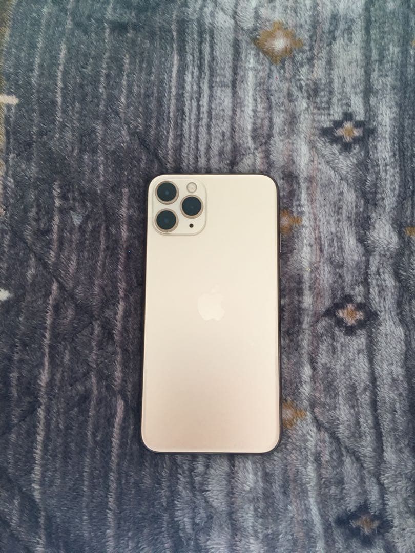 Apple iPhone 11 Pro ゴールド 6.1インチ 本体のみ