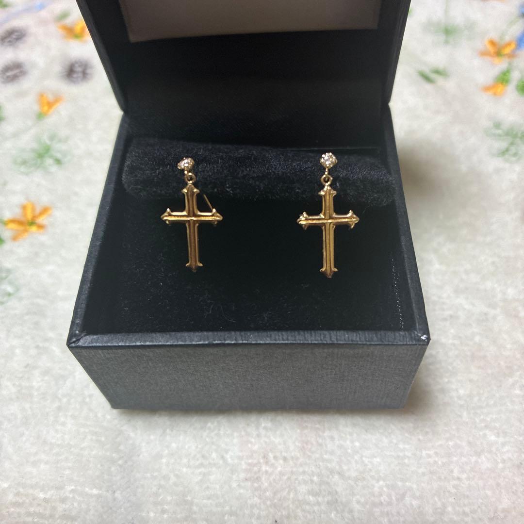 18金クロスダイヤピアス