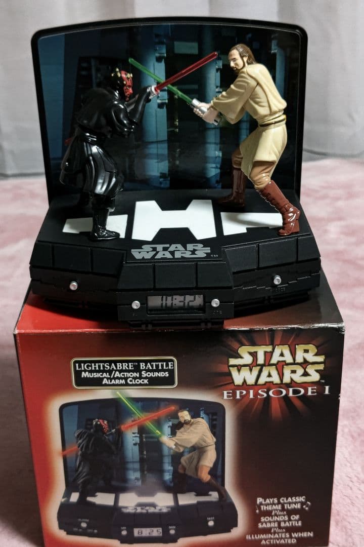 スターウォーズ　ライトセーバーバトル　ミュージカル　アクション　アラームクロック