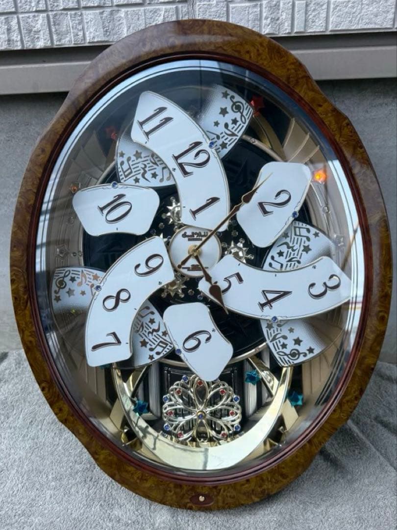 リズム時計　電波からくり時計 掛け時計 スモールワールドブルーム