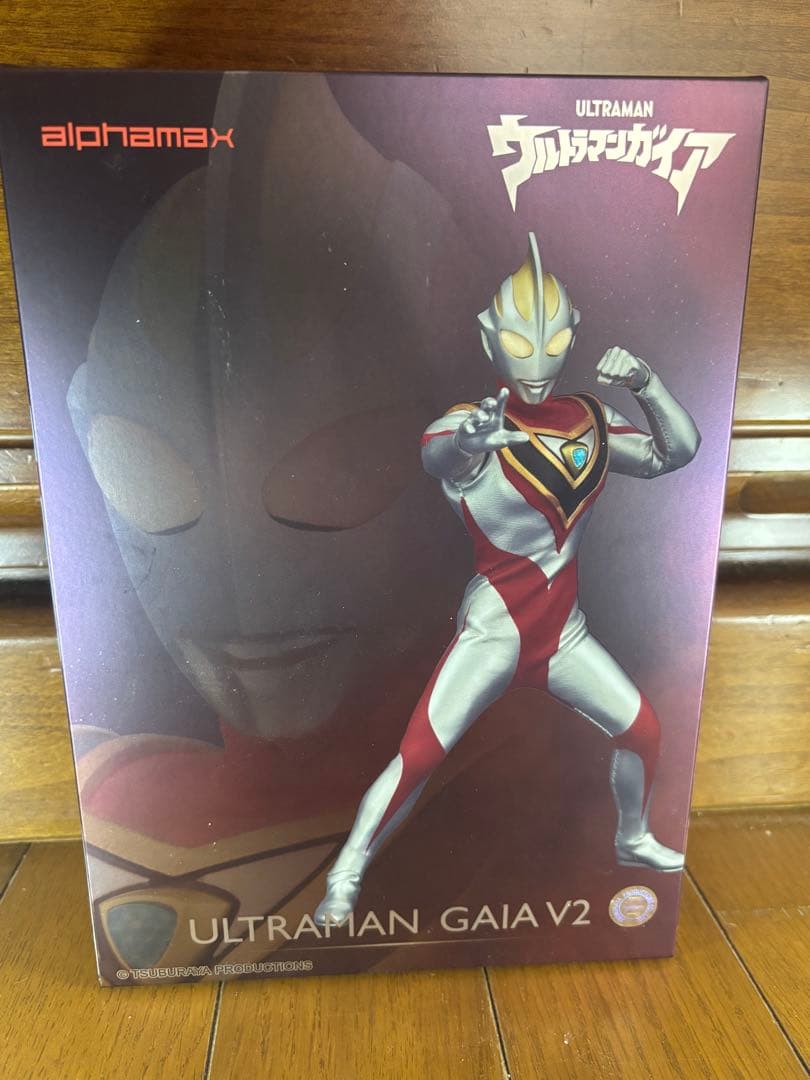 優*様 Alphamax ウルトラマン ガイア