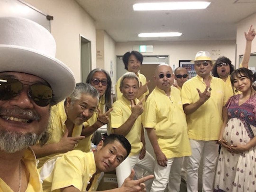 クレイジーケンバンド 横山剣 カンフーシャツ