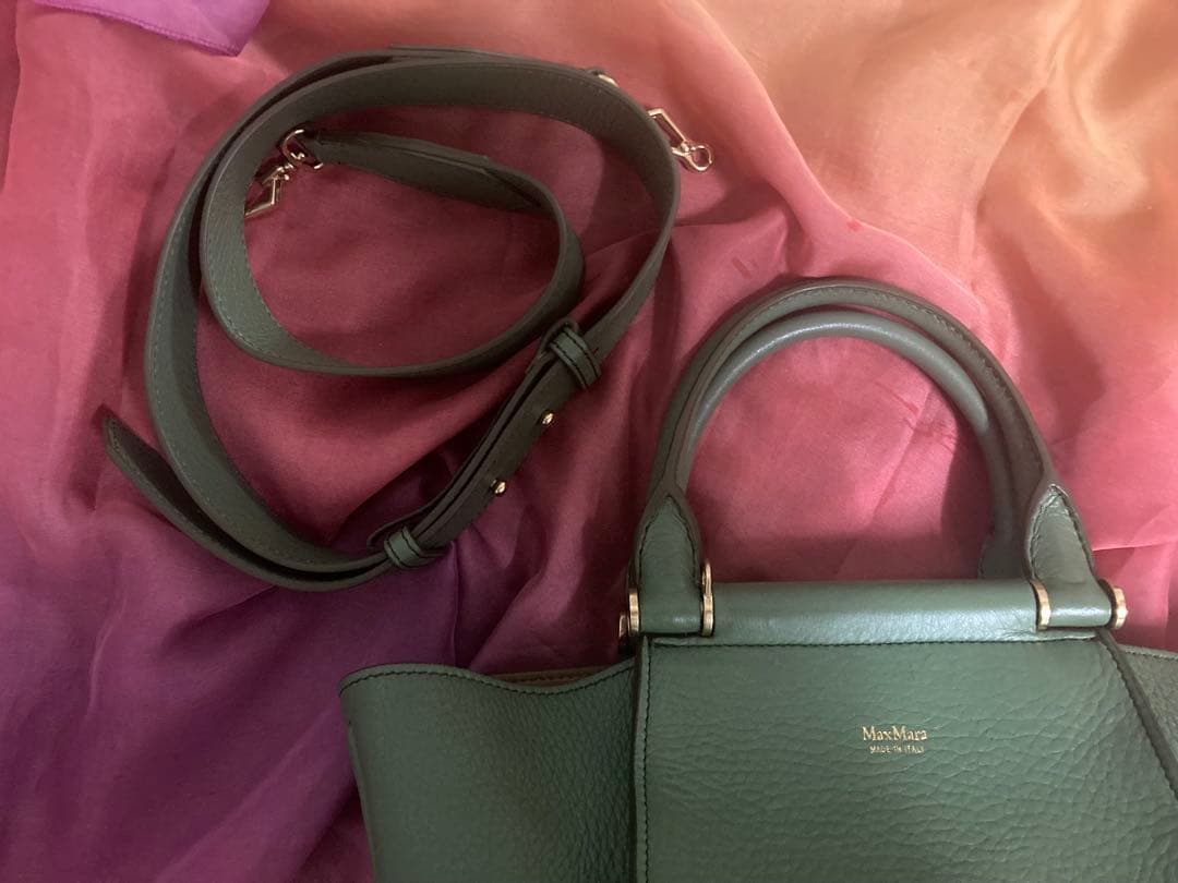 Max Mara カーキ色 ハンドバッグ& 大判ショール