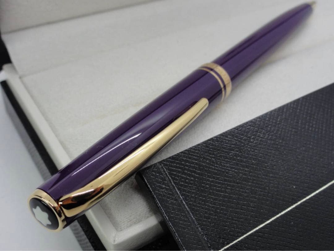 未使用に近い品！非常に稀少な軸色ダークパープル逸品！非常にレアモデル★モンブラン