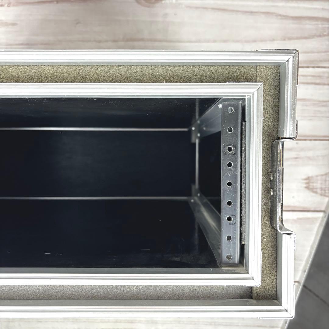 DUPLEX 3Uショックマウントラックケース