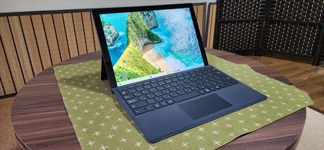 MicrosoftSurfacePro7_メモリ8GB_SSD256GB黒KB付