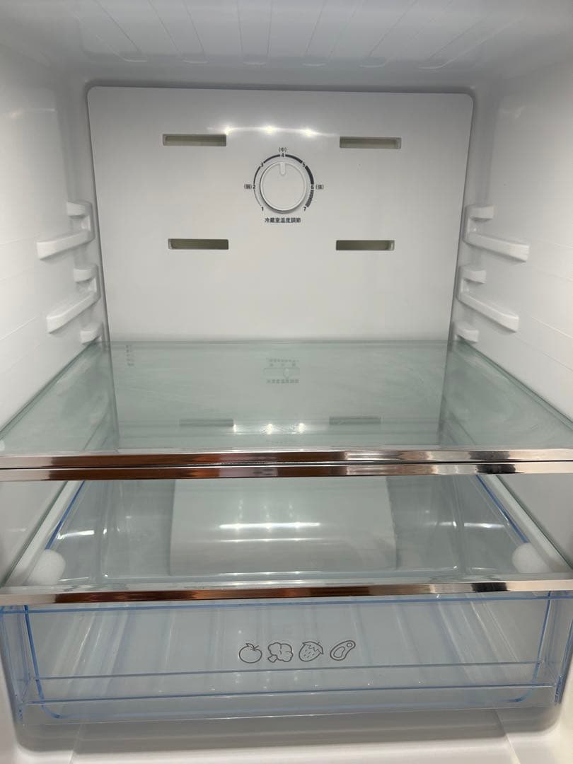 ハイセンス　冷蔵庫　2ドア　右開き　135 L ダークブラウン