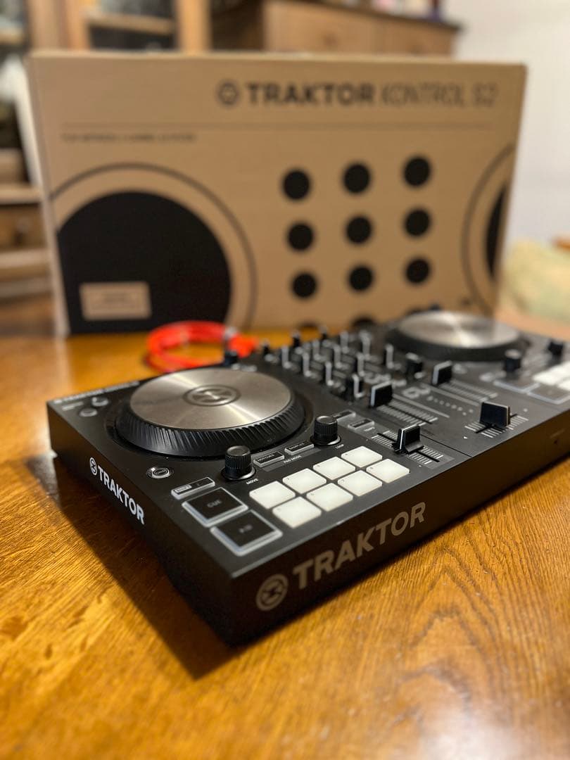 【DJセット】TRAKTOR KONTROL S2 MK3 本体 ケーブル付属