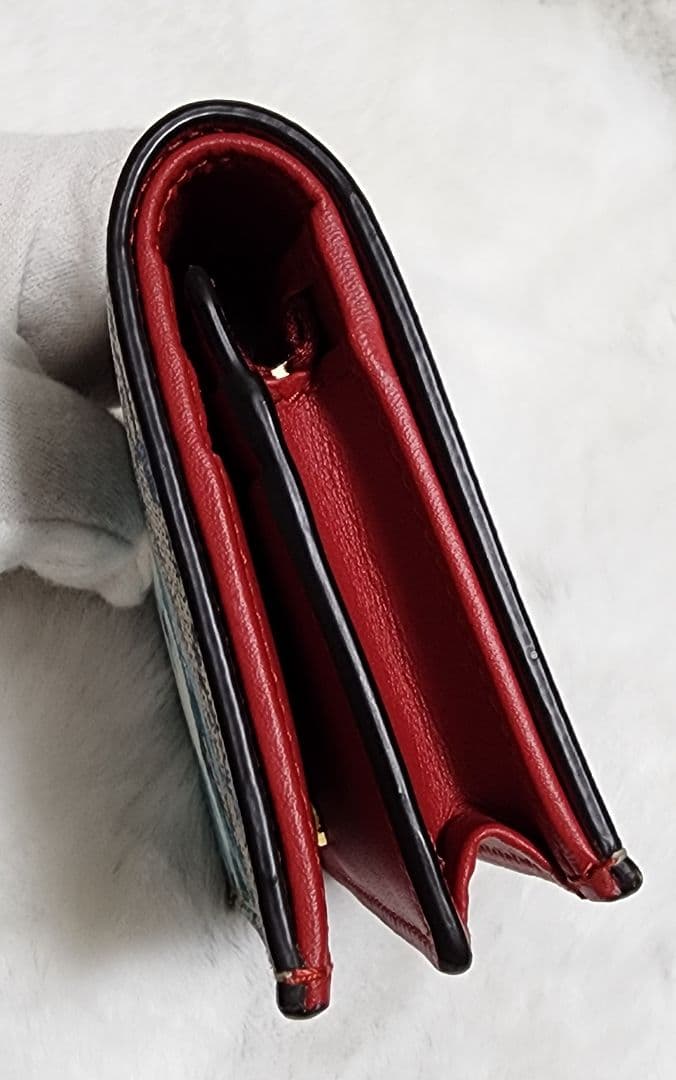 ♡GUCCI♡ブルームス二つ折り財布♡