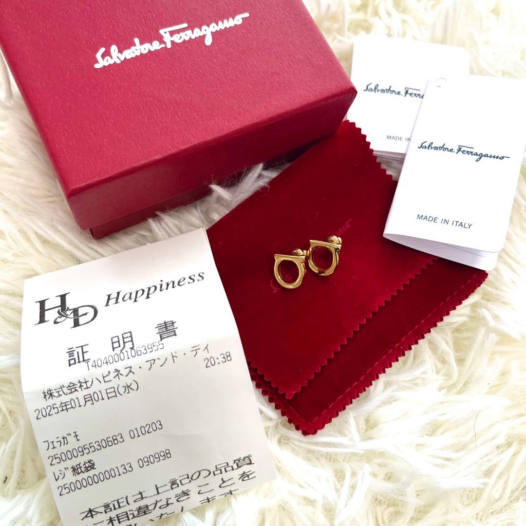 サルヴァトーレ フェラガモ　ガンチーニ ピアス　ゴールド