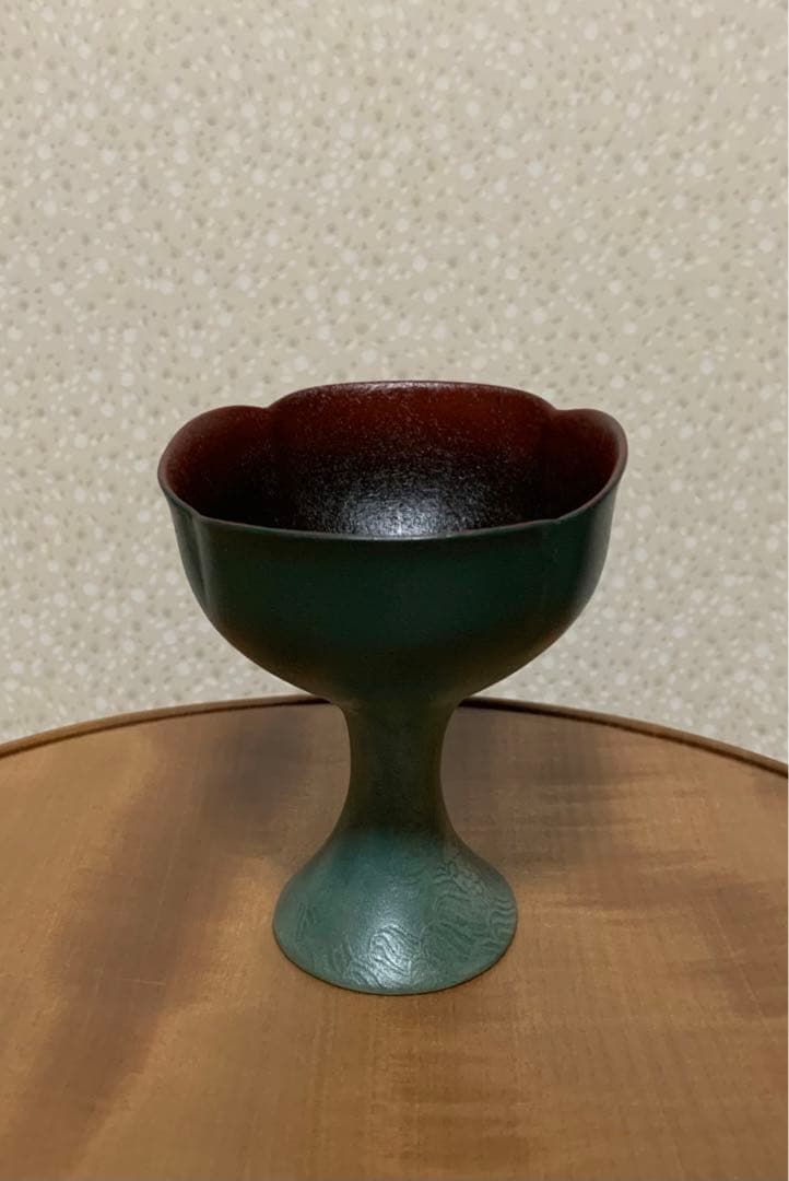 【秀作】酒器　しんたにひとみ 作　乾漆螺鈿秀句杯　\"鯉の滝登り\" 伝統工芸