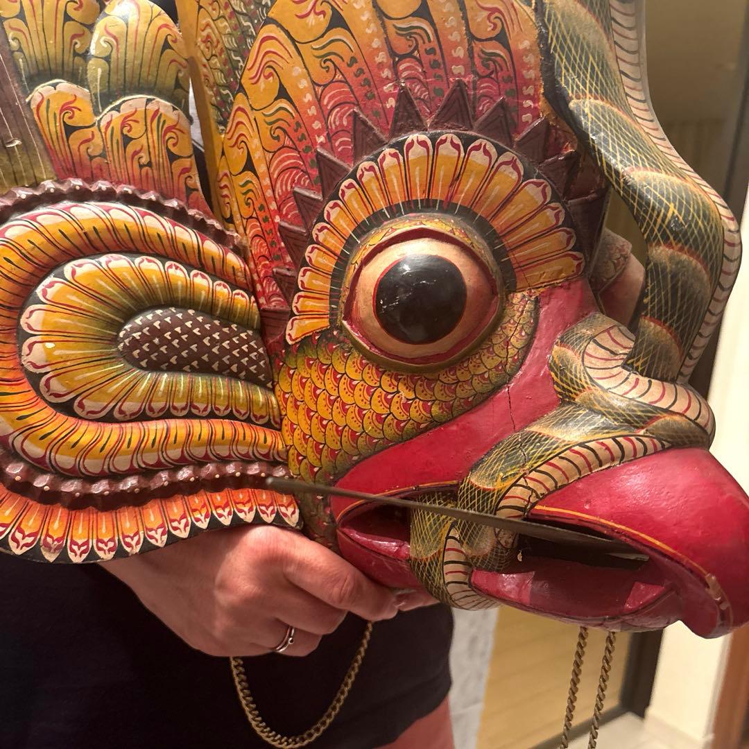 ヴィンテージ　インドネシア ヒンドゥー教の神様ガルーダのとてつもない雰囲気の彫刻