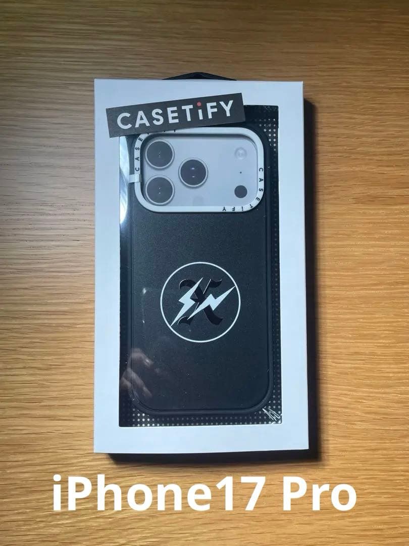 iPhoneアクセサリー XXX fragment CASETiFY iPhone17pro case