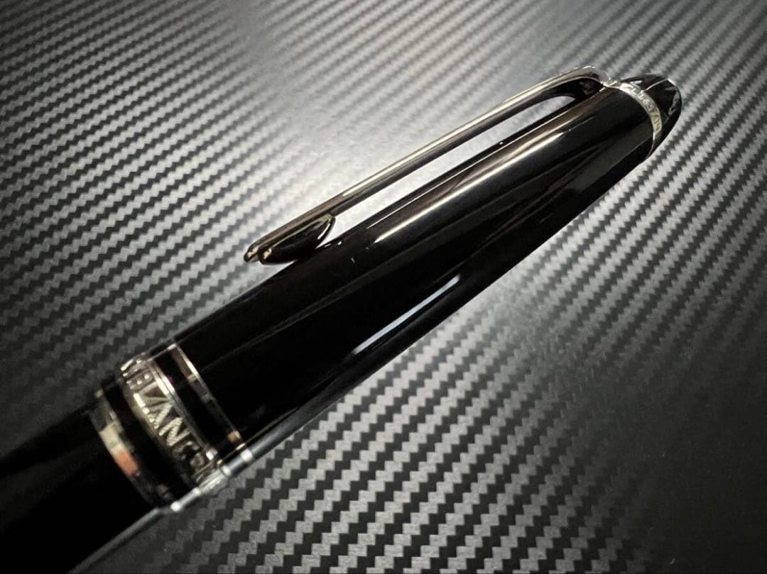 モンブラン 未使用に近い P164 プラチナライン ボールペン