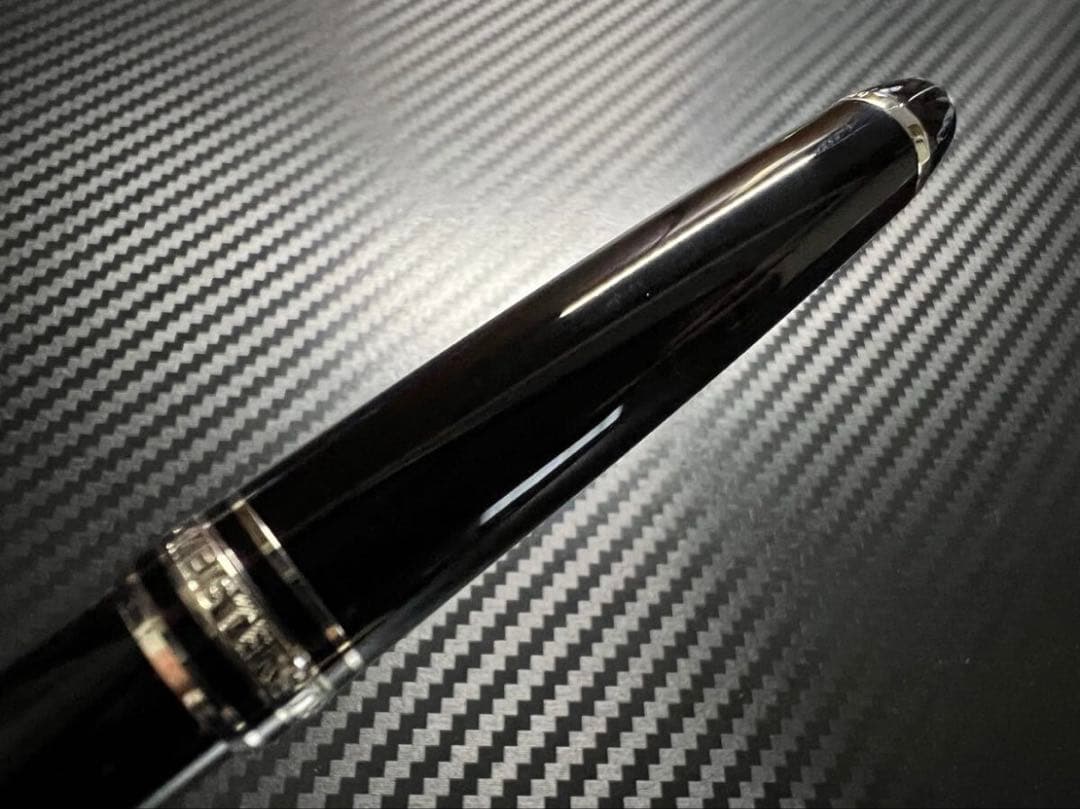 モンブラン 未使用に近い P164 プラチナライン ボールペン