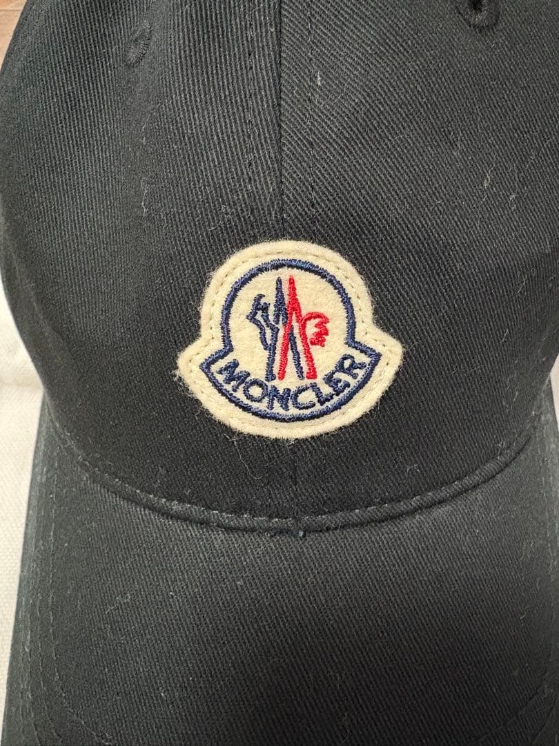 MONCLER ブラック ベースボールキャップ UNI 【未使用品】