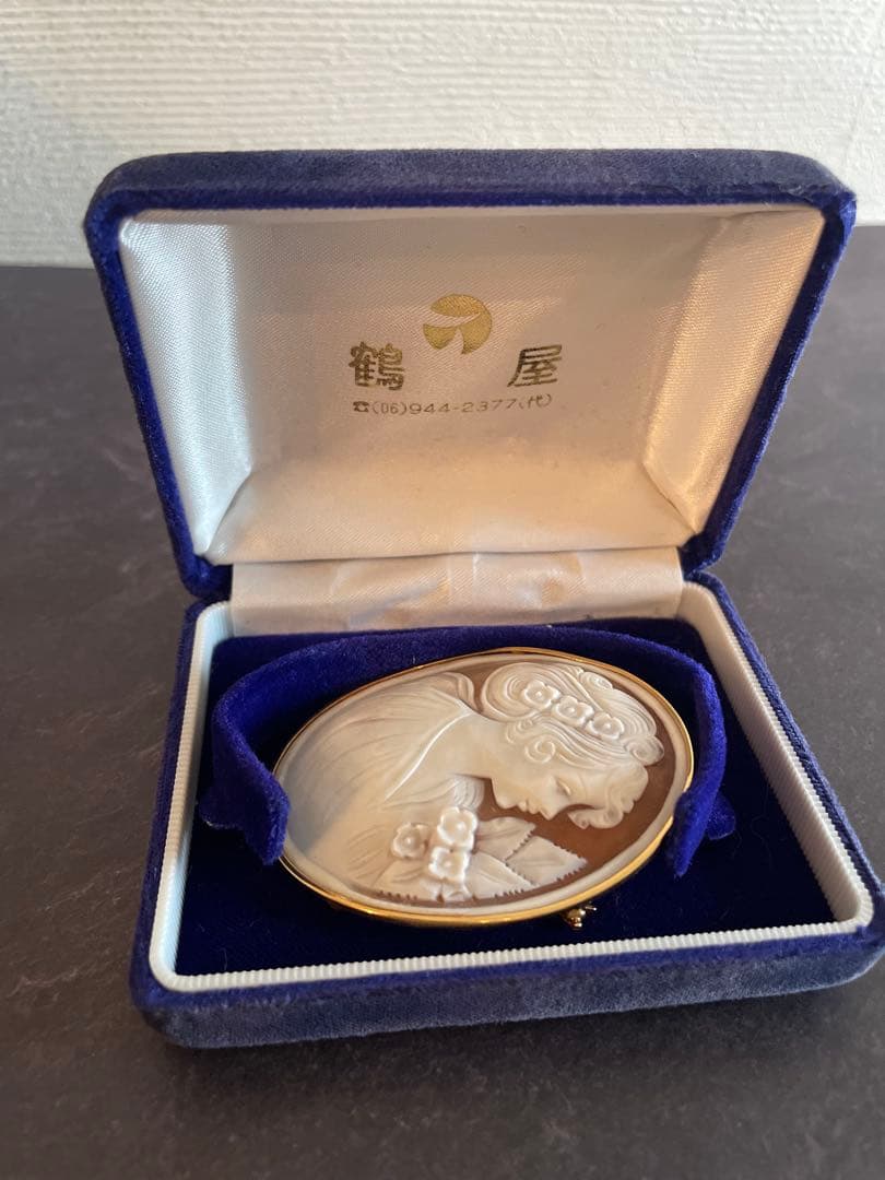 カメオ シェル ブローチ K18イエローゴールド 15g 貝殻