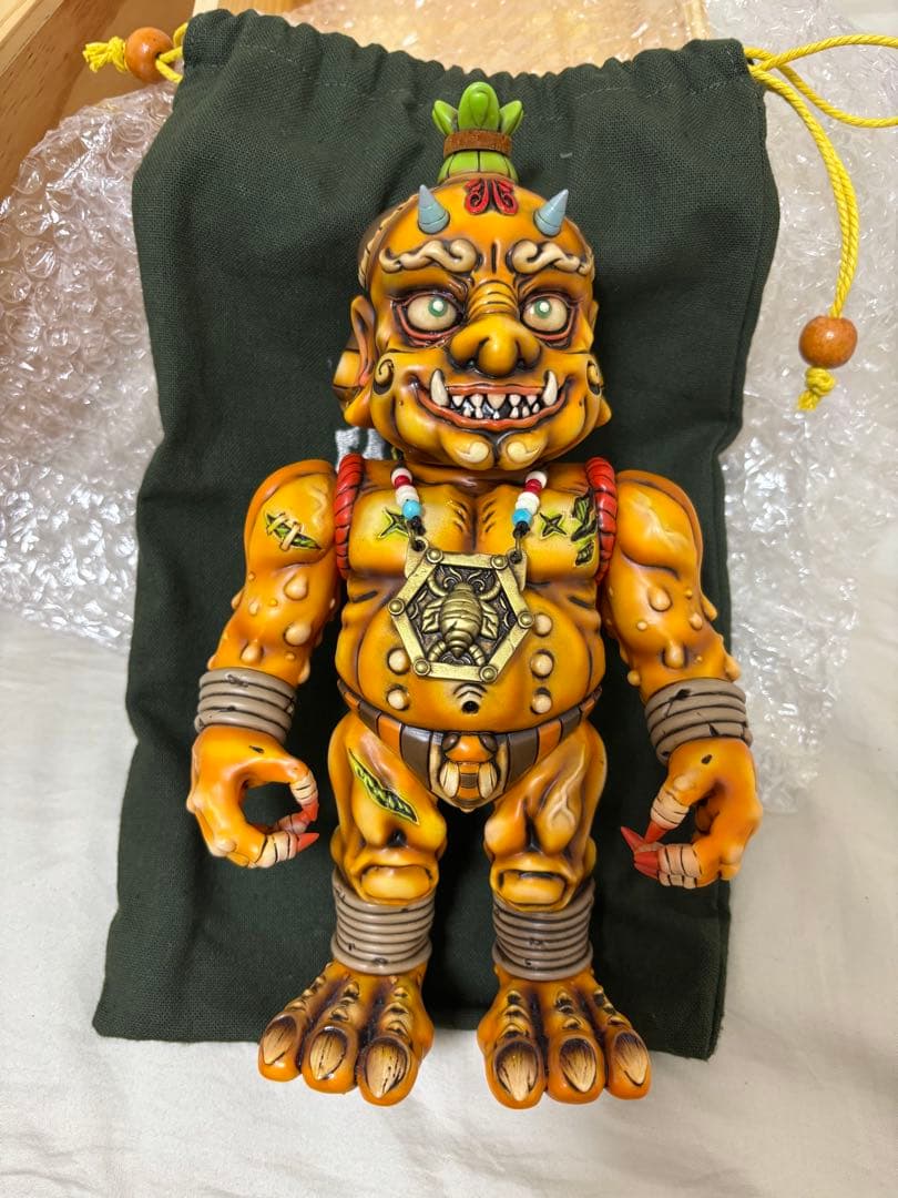 Izinyosi Honey Mustardt by Recyclec ソフビ