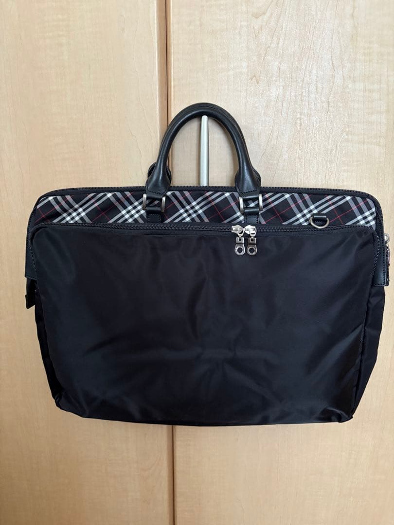 BURBERRY BLACK LABEL ブラック キャリーケース