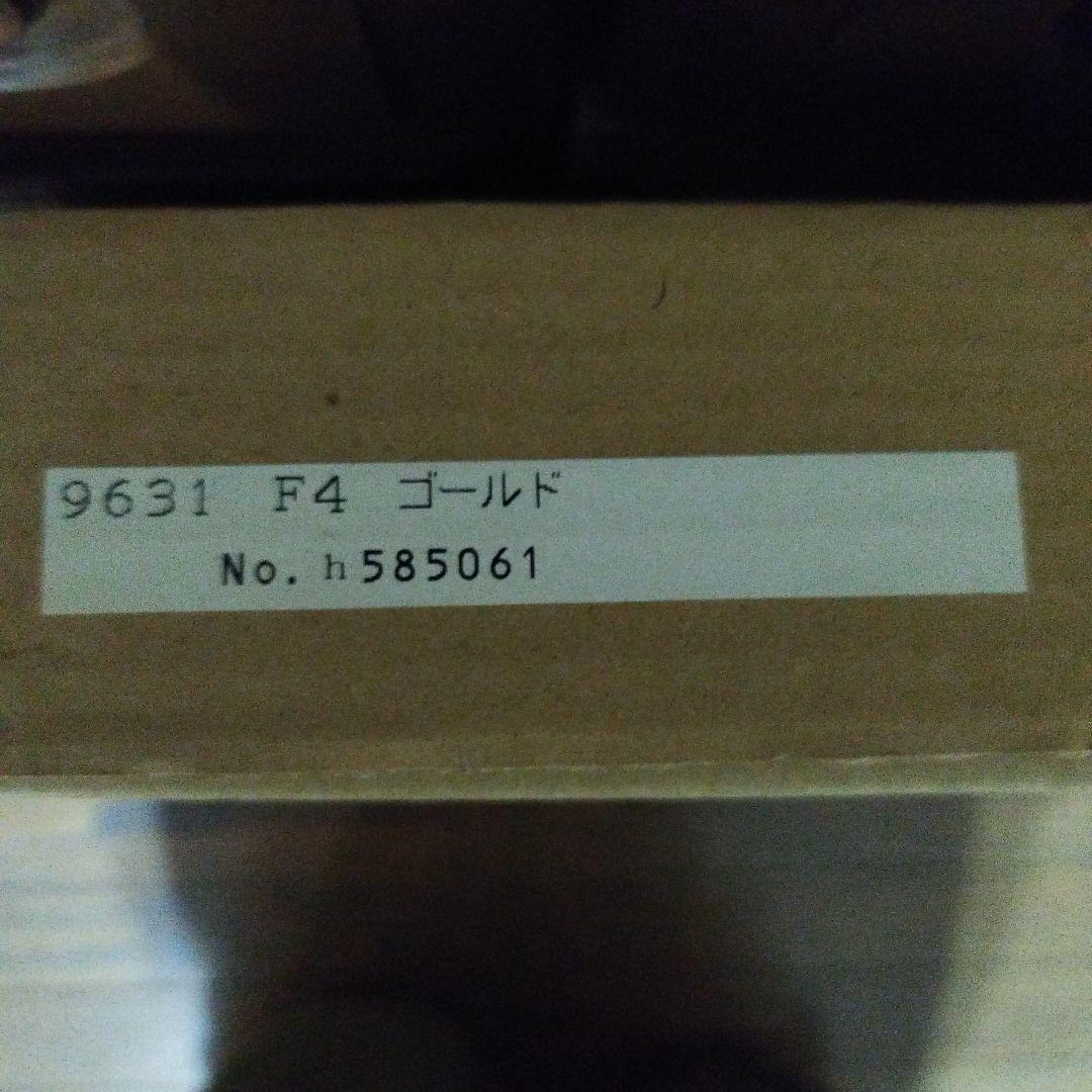 【２０年以上前の新品未使用】額縁　油絵　油彩　金　ゴールド　木製 Ｆ４