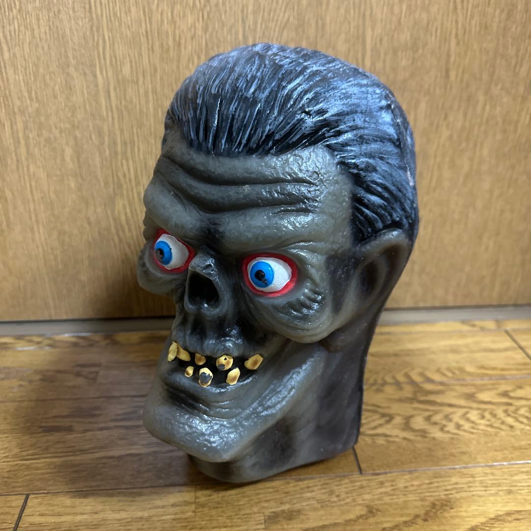 クリプトショー　頭　チャッキー　ホラー