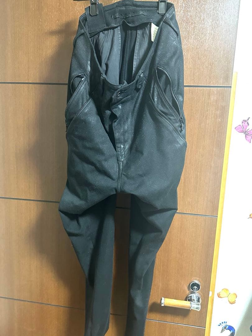 JULIUS（ユリウス）　ブラックパンツ