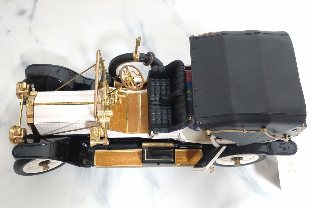 ミニカー 1912 PACKARD VICTORIA